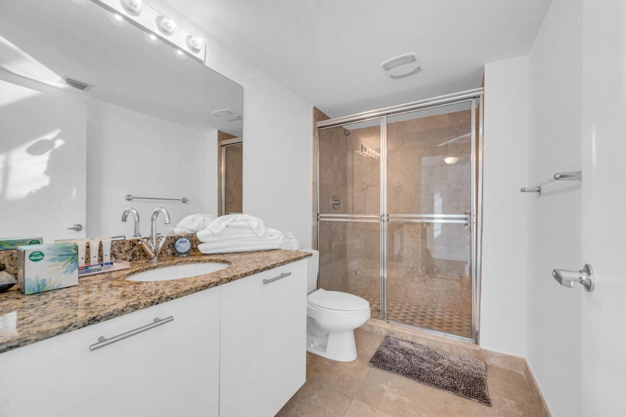 Iconic 2 Bedroom Loft Brickell-Stunning Views Miami Buitenkant foto