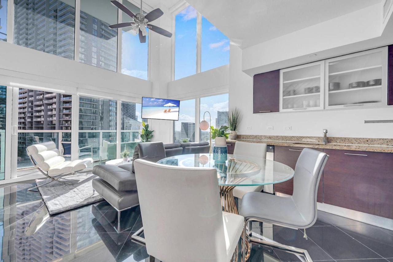 Iconic 2 Bedroom Loft Brickell-Stunning Views Miami Buitenkant foto